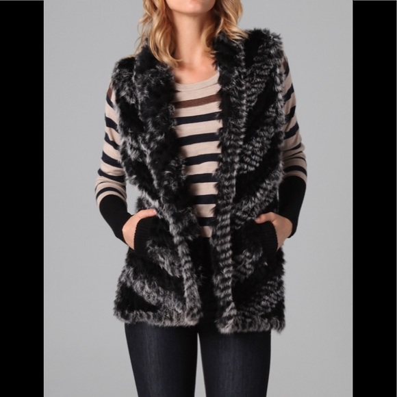 Marc by Marc Jacobs fur vest O/S - Picture 2 of 3